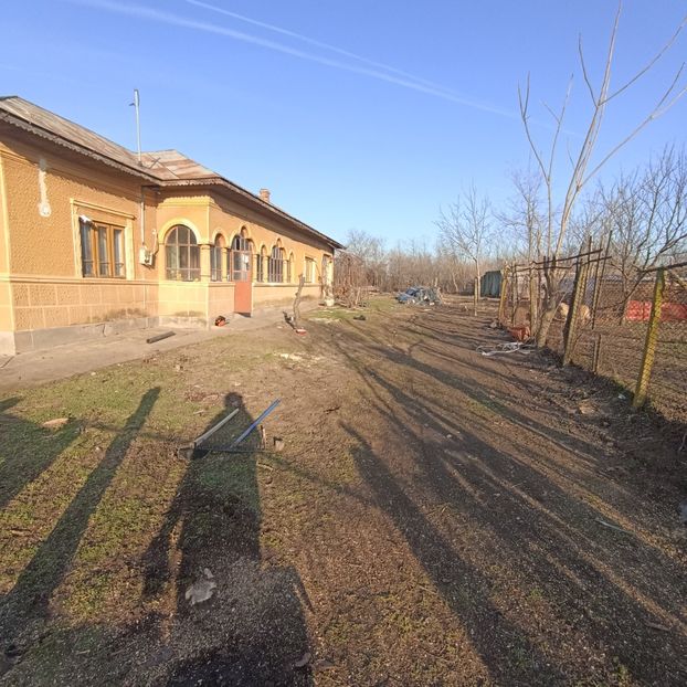  - Casa de la Frumusani