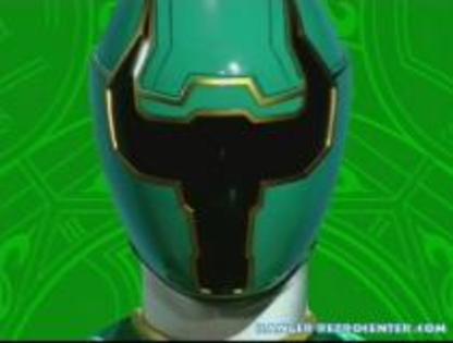 xender - powr rangers