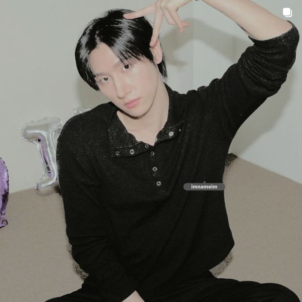 16.02.⠀⠀⠀ ✦ ꯭໋ 熱 t̟e̟n̟d̟e̟r̟♡uoᴉʇɔǝɟɟɐ. ̵ׄ ❵ - Mirrored Blind Playin