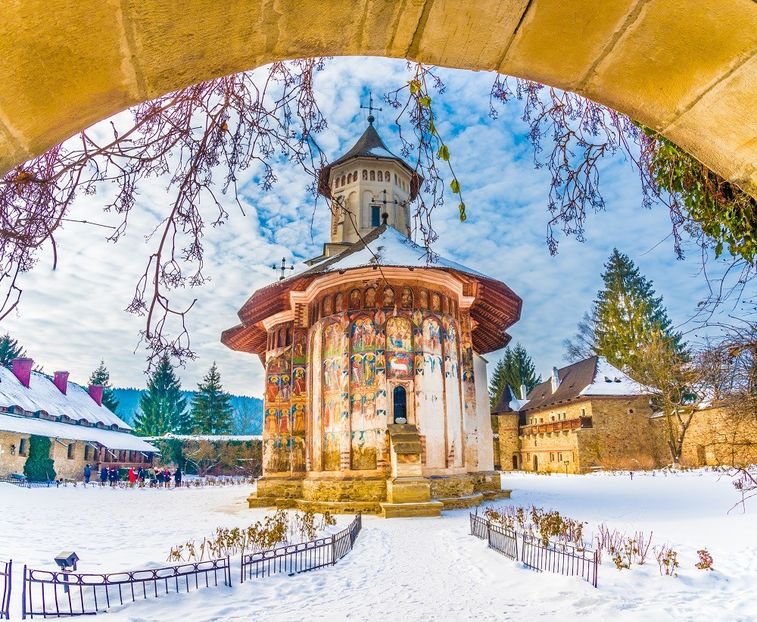manastirea-moldovita - Romania