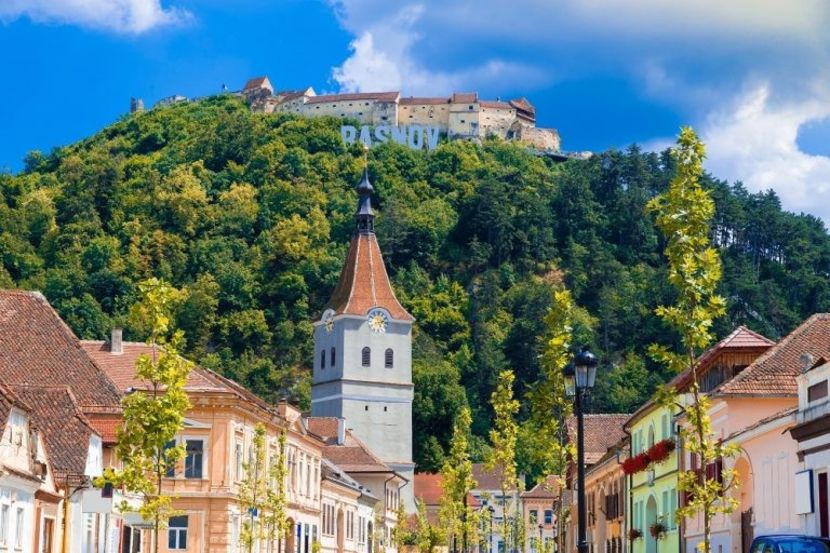 rasnov-768x512 - Romania
