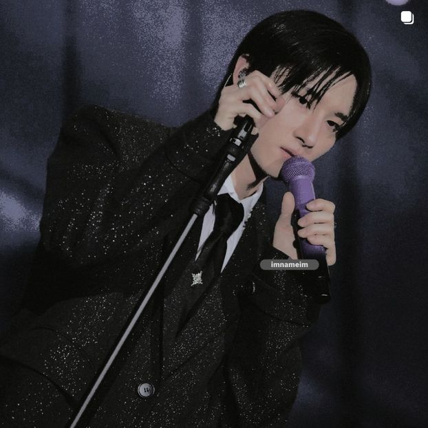 20.02.⠀⠀⠀ ✦ ꯭໋ 熱 t̟e̟n̟d̟e̟r̟♡uoᴉʇɔǝɟɟɐ. ̵ׄ ❵ - Mirrored Blind Playin