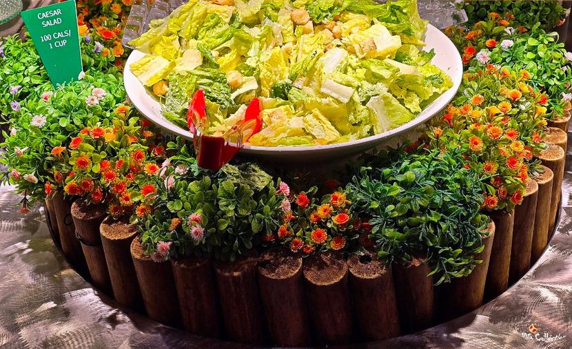 Caesar Salad in a Mandarin Restaurant - K - FOOD and DRINKS - Mancare si bauturi