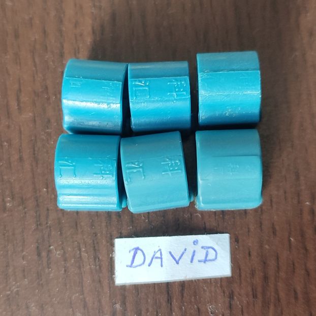  - 8 Cipuri de vanzare