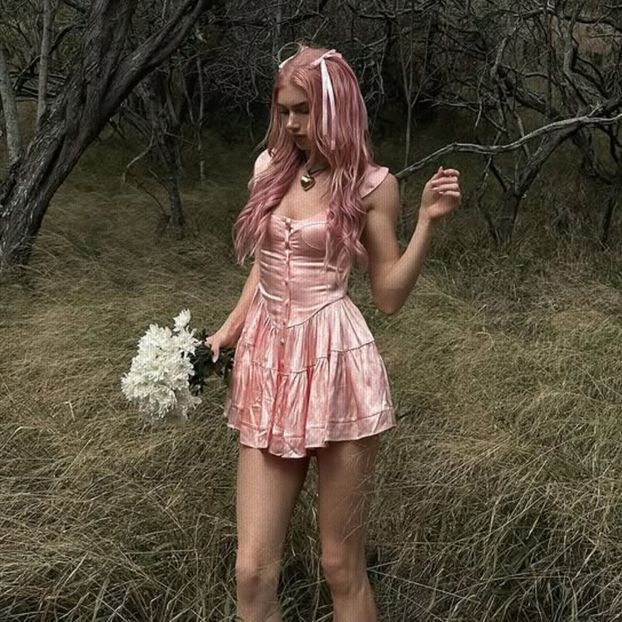 ،01ˢᵗᙏar،　⋆☾ℳ̣ọọṇṿẹịḷ‧ silver ℓịg̣ḥṭ. - shut up and look at the moon