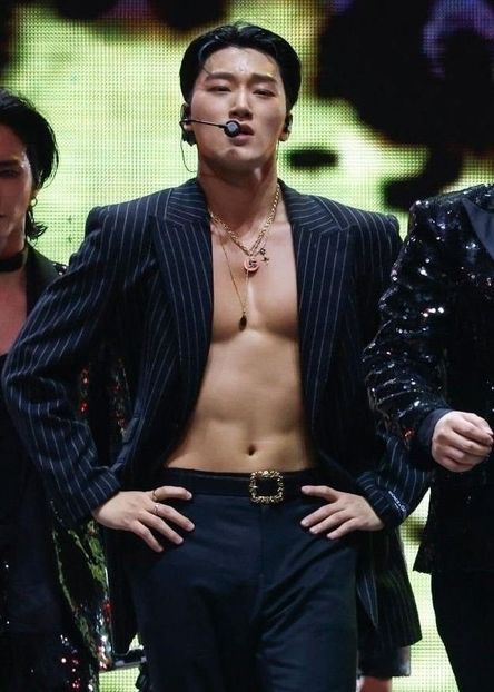 Choi San (Ateez) - Hottest Male KPOP IDOLS
