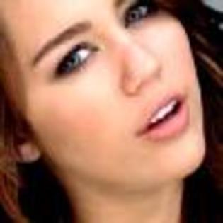 EoiKnX130450-01 - poze de pe hi5 lui destiny miley
