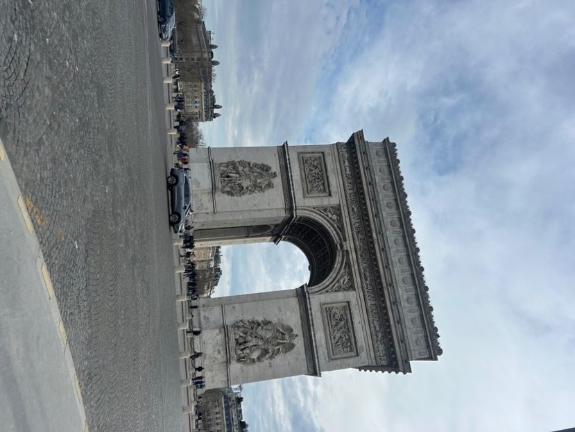  - Franta Paris 20025 03 08