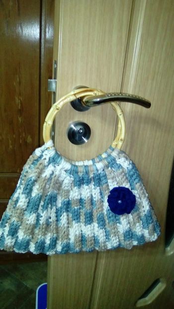  - Hamdmade by Nicole France
