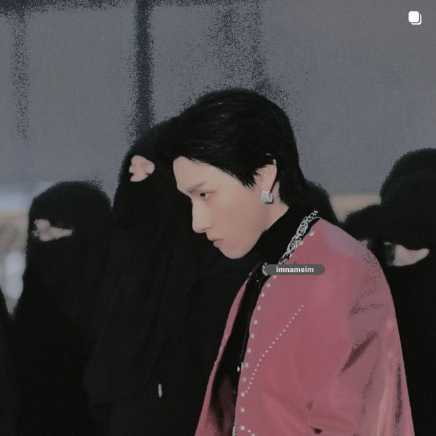 17.03.⠀⠀⠀ ✦ ꯭໋ 熱 t̟e̟n̟d̟e̟r̟♡uoᴉʇɔǝɟɟɐ. ̵ׄ ❵ - Mirrored Blind Playin