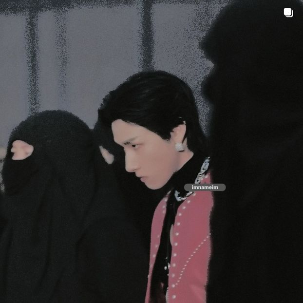 18.03.⠀⠀⠀ ✦ ꯭໋ 熱 t̟e̟n̟d̟e̟r̟♡uoᴉʇɔǝɟɟɐ. ̵ׄ ❵ - Mirrored Blind Playin