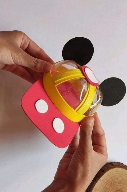  - Awesome Plastic Bottles Craft Ideas - Recycled Bottle