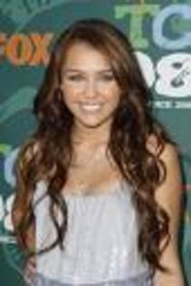imagesCA298FR7 - mIlEy cYrUs