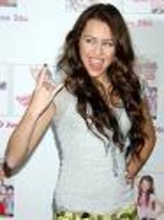 imagesCAA93AAO - mIlEy cYrUs