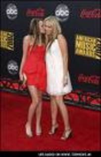 imagesCAK051XV - mIlEy cYrUs