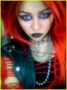 imagesCAU44N8F - mIlEy cYrUs