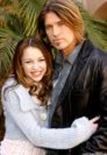 imagesCAUQA54X - mIlEy cYrUs