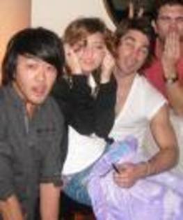 imagesCAVHUJYV - mIlEy cYrUs