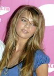 FIOLRDRLIEUFEYJBZZS - Indiana Evans 1