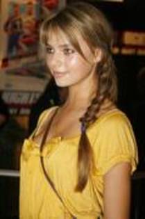 CFHKXHDUZNWUHYZJMSN - Indiana Evans 1