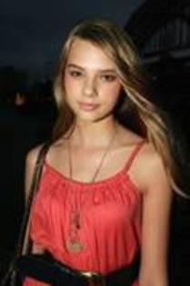 WJEEUCPGQRIBZSHYWTY - Indiana Evans 1