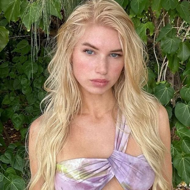 ،16ᵗʰᎯpr،　⋆☾ℳ̣ọọṇṿẹịḷ‧ silver ℓịg̣ḥṭ. - shut up and look at the moon