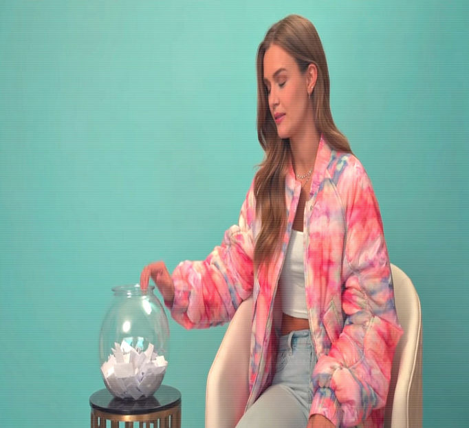 — Pot spune că deja mă simțeam mai bine. Să aud niște oameni care nu-mi vorbesc despre - nothing as good as us ll eps02