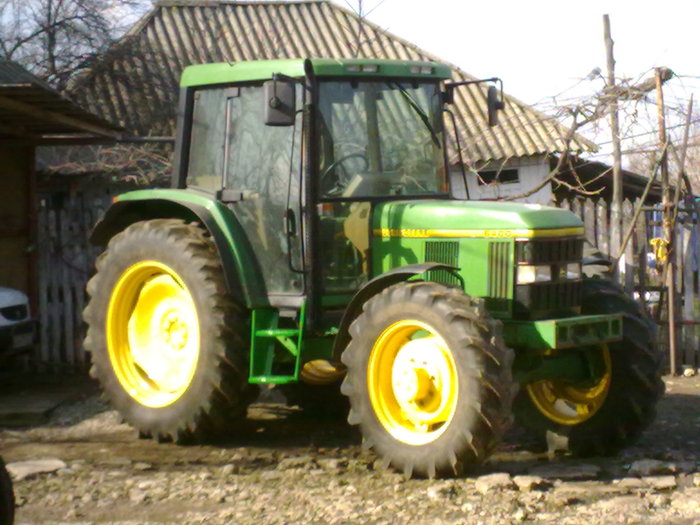 02032010180 - JOHN DEERE 6400