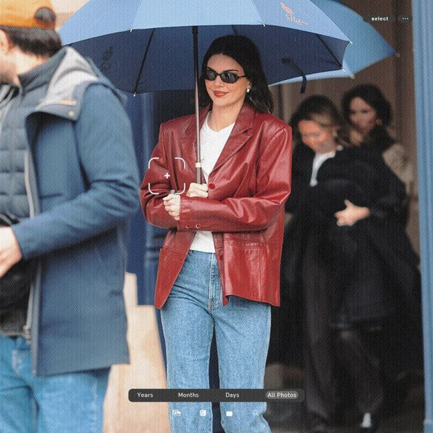 ،29.05 Ꜥℐẹṇṇẹṛ on ²²ოar in Paris, FR; leaving the Ritz Hotel. - a universe of exploding stars