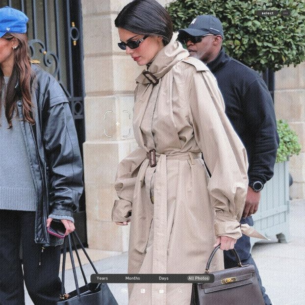 ،06.06 Ꜥℐẹṇṇẹṛ on ²²ოar in Paris, FR; arriving back at the Ritz Hotel. - a universe of exploding stars