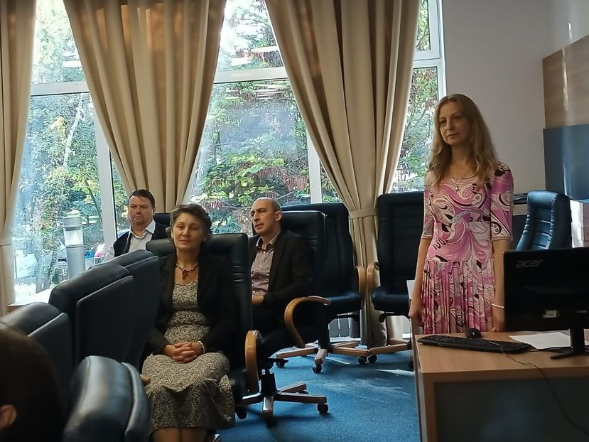 sistinere publica doctorat cu mihaela - Doctorat final