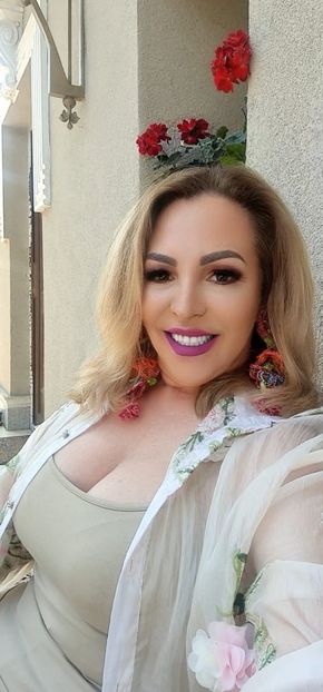  - Jeni Nicolau