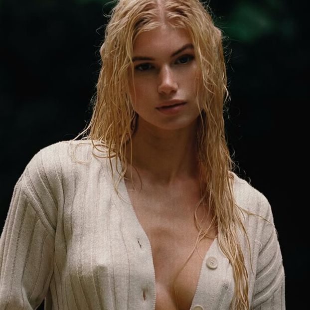 ،25ᵗʰʝun،　⋆☾ℳ̣ọọṇṿẹịḷ‧ silver ℓịg̣ḥṭ. - shut up and look at the moon