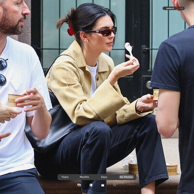،29.06 Ꜥℐẹṇṇẹṛ on ³ოay in New York, NY; out and about. - a universe of exploding stars