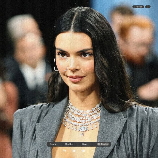 ،13.07 Ꜥℐẹṇṇẹṛ on ⁵ოay in New York, NY; 2025 Met Gala at The Metropolitan Museum of Art. - a universe of exploding stars