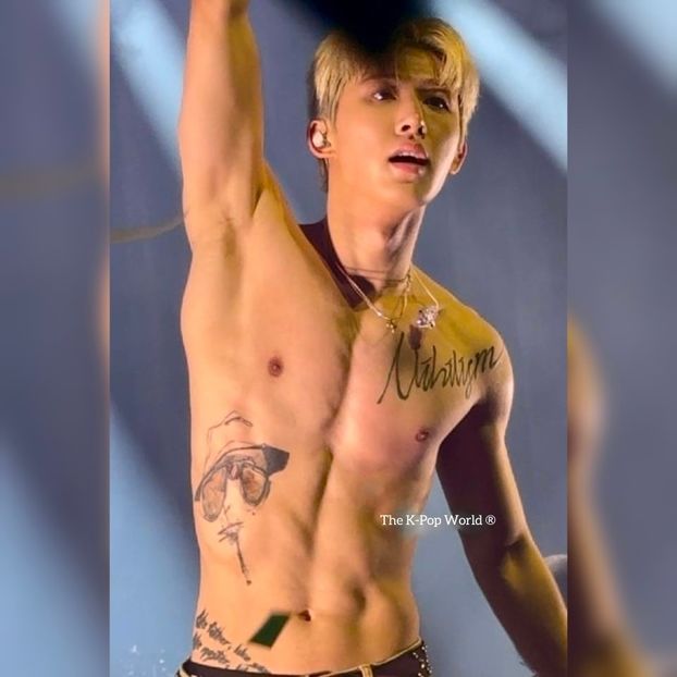 B.I (ex-Ikon) - Hottest Male KPOP IDOLS