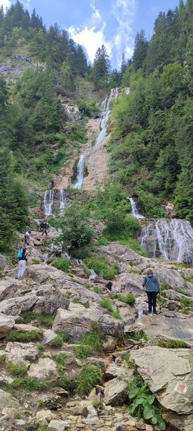 Cascada Cailor - Borsa iulie 2025