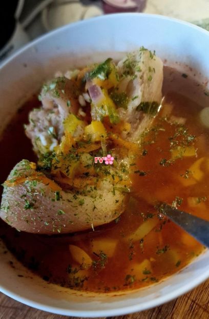 Ciorba acra cu carne de porc si legume - Meniul zilei - ce mai gatim azi - idei de retete