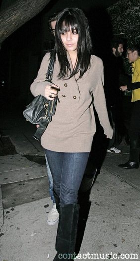 vanessa_hudgens_does_some_last_minute_christmas_shopping_at_barney's_of_new_york_2227588 vanessa_hudgens_does_some_last_minute_christmas_shopping_at_barney's_of_new_york_2227588