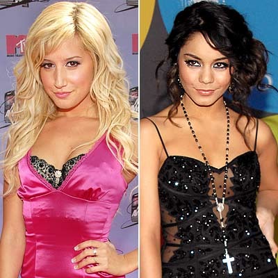 vanessa-hudgens-ashley-tisdale-400a081007 - Album pentru vanessahudgensmagicbutterfly