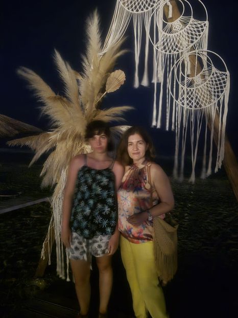 a3d4d00d-2eed-44ce-9cb5-d2295eb44eca - veronica vacanta