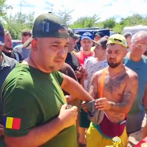  - EU SI PRIETENII MEI