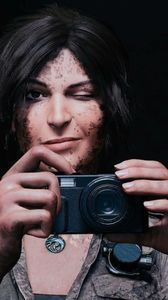 Photographer - ----------------------- A little pleasure for Lara Croft