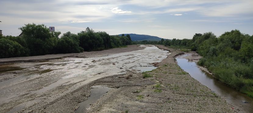 ozana dupa ploi3 - zona garii si ozana