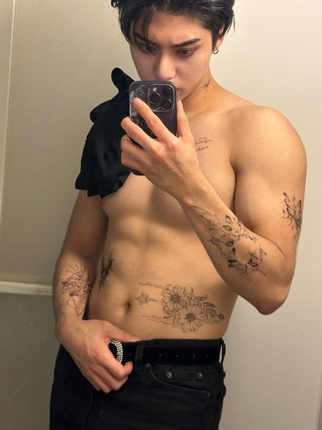 Yunhyeok (NTX) - Hottest Male KPOP IDOLS