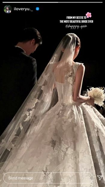 ⊱ ᵖᵒˢᵗᵉᵈ ᵇʸ ↳ sᴜᴊᴇᴏɴɢ ⊰ - x keep us updated ll story