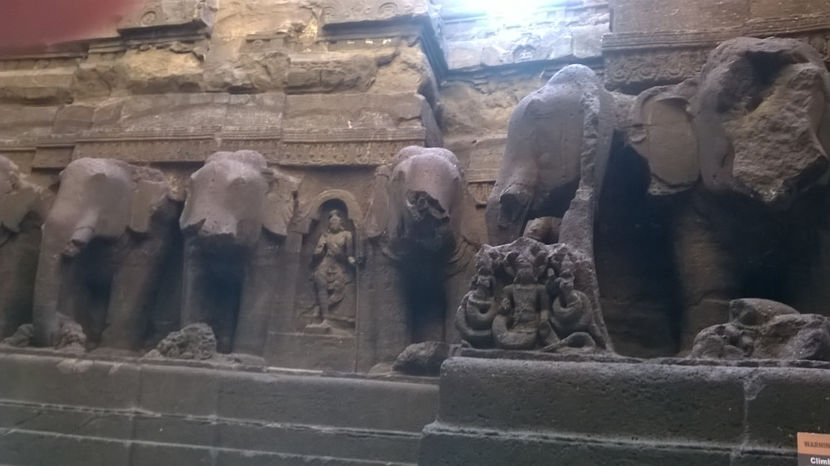  - Ellora - Ajanta