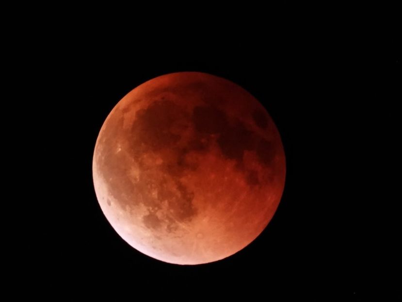  - 7 septembrie 2025 - eclipsa totala de luna