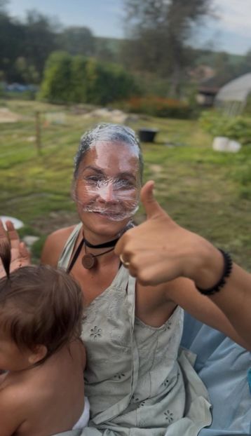  - Cea mai buna metoda de a curata 10kg de ceapa fara nicio lacrima