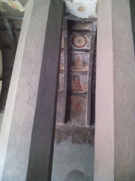 Grota 10 - Ellora - Ajanta